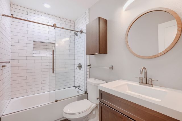514 S Westmoreland Road, Dallas, TX 75211