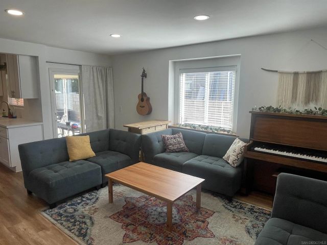 364 J St., Chula Vista, CA 91910