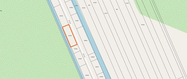 1215 4th Street, Gilchrist, TX 77617