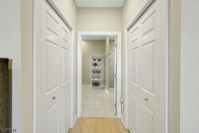 24 Elm St 2B, Montclair Twp., NJ 07042