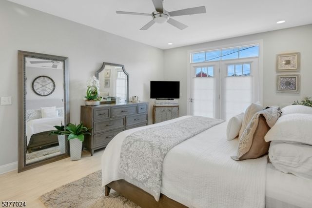 24 Elm St 2B, Montclair Twp., NJ 07042