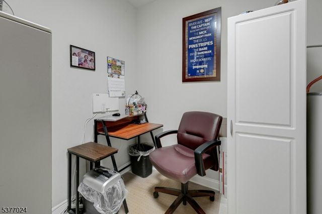 24 Elm St 2B, Montclair Twp., NJ 07042