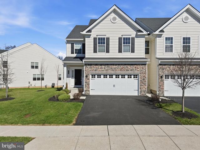 109 BRIARWOOD LN, Colmar, PA 18915