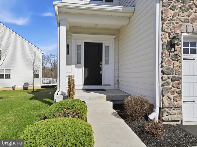 109 BRIARWOOD LN, Colmar, PA 18915