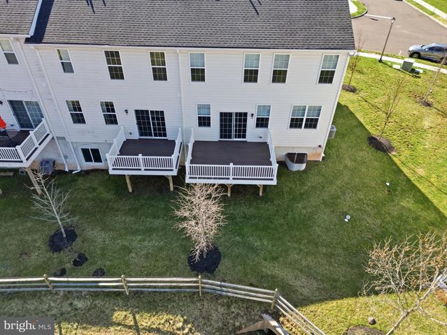 109 BRIARWOOD LN, Colmar, PA 18915