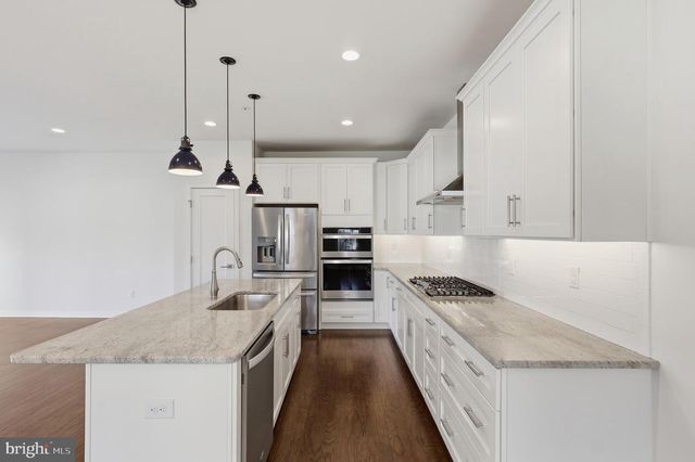 109 BRIARWOOD LN, Colmar, PA 18915