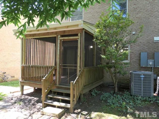 1515 E Franklin Street 31, Chapel Hill, NC 27514
