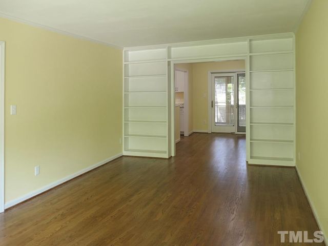 1515 E Franklin Street 31, Chapel Hill, NC 27514