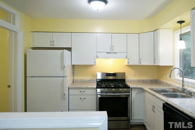 1515 E Franklin Street 31, Chapel Hill, NC 27514