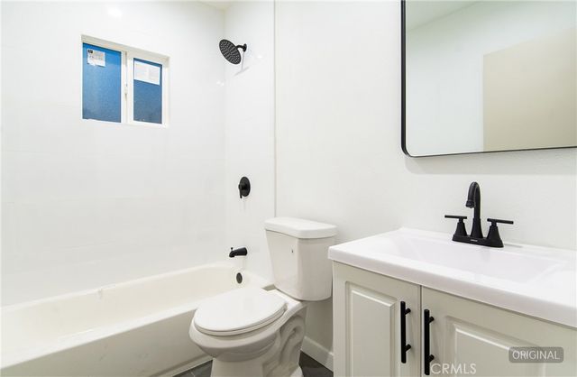 1100 E Tichenor Street, Compton, CA 90221