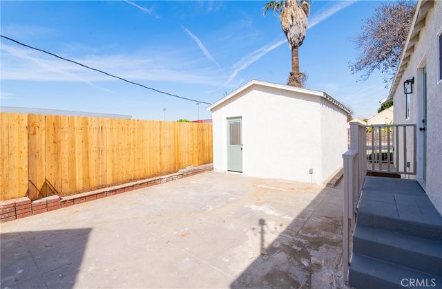 1100 E Tichenor Street, Compton, CA 90221