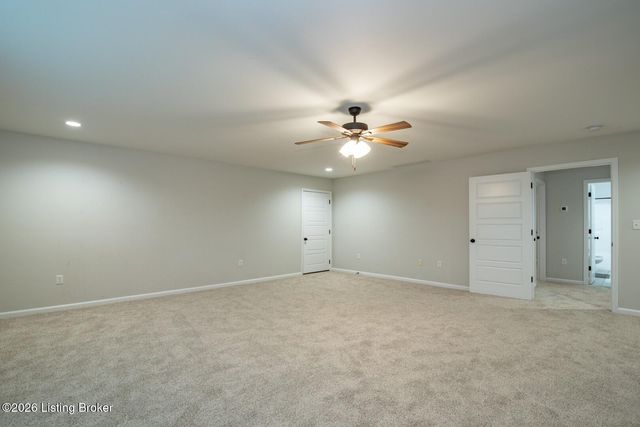 1576 Stringer Ln, Mt Washington, KY 40047