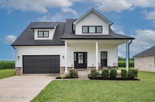 1576 Stringer Ln, Mt Washington, KY 40047