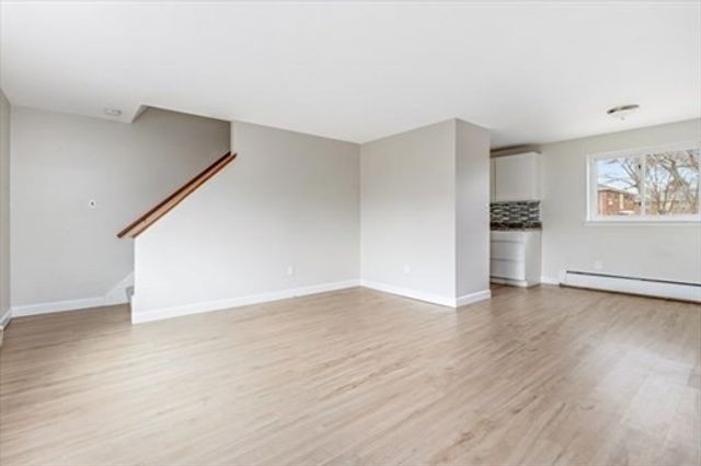 146 Bishop Dr. 146, Framingham, MA 01702