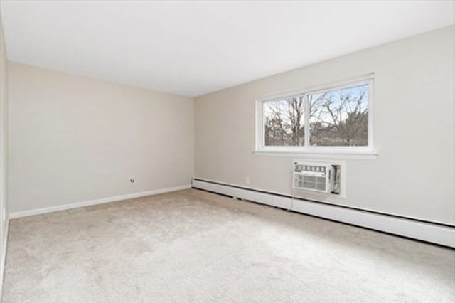 146 Bishop Dr. 146, Framingham, MA 01702