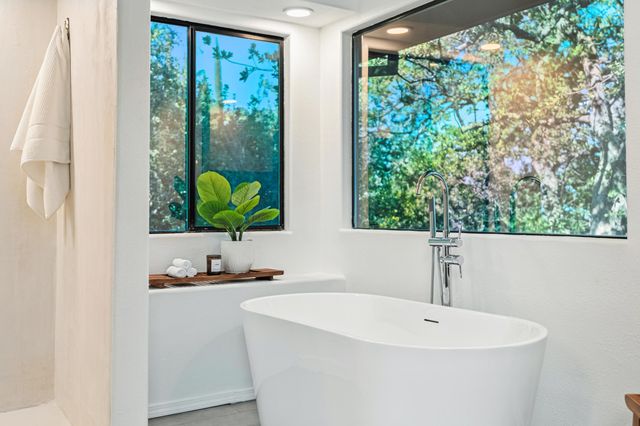 3357 Oakwood Place, Redding, CA 96001