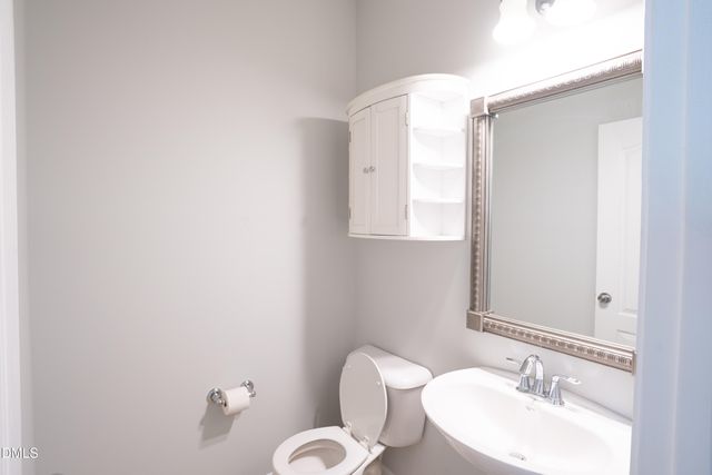 434 Windy Peak Loop, Cary, NC 27519