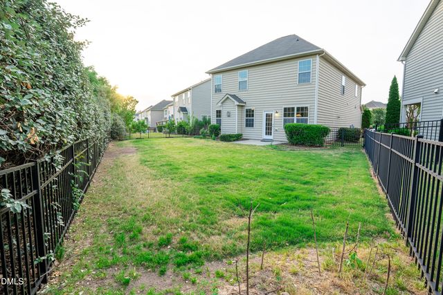 434 Windy Peak Loop, Cary, NC 27519