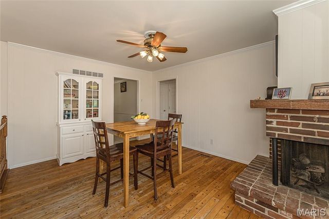 12112 Greenwalk Drive, St Louis, MO 63146