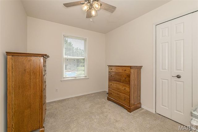12112 Greenwalk Drive, St Louis, MO 63146