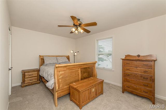 12112 Greenwalk Drive, St Louis, MO 63146
