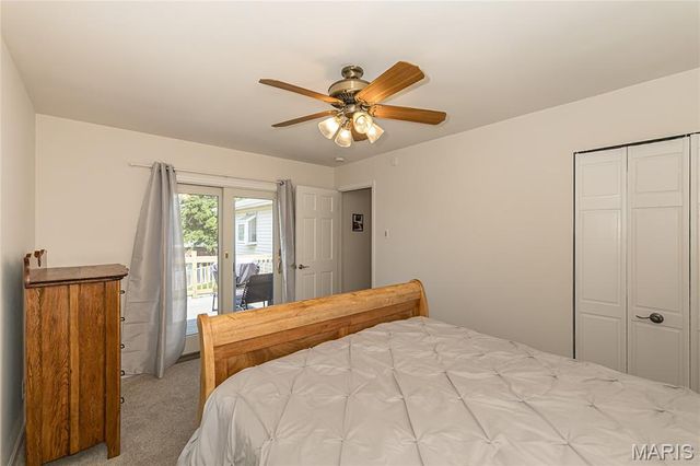 12112 Greenwalk Drive, St Louis, MO 63146