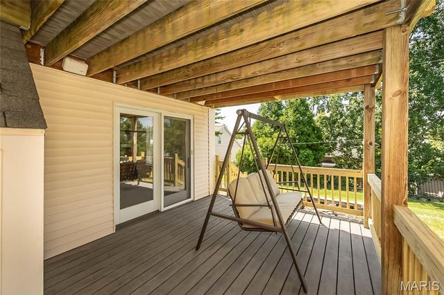 12112 Greenwalk Drive, St Louis, MO 63146