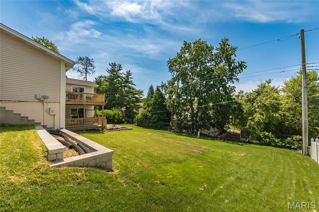 12112 Greenwalk Drive, St Louis, MO 63146