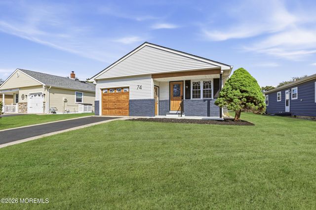74 Innsbruck Drive, Toms River, NJ 08757