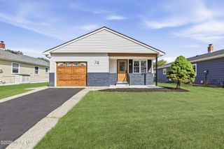 74 Innsbruck Drive, Toms River, NJ 08757