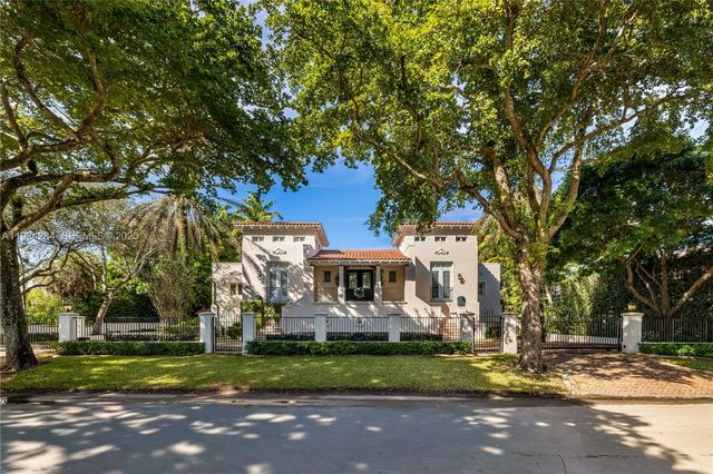 8000 Los Pinos Boulevard, Coral Gables, FL 33143
