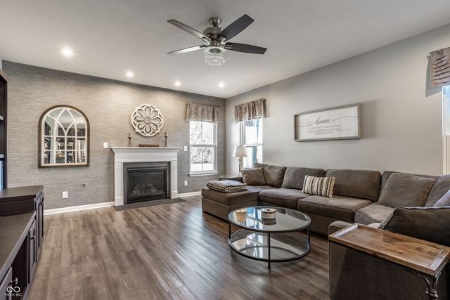 4418 Eagleridge Lane, Zionsville, IN 46077