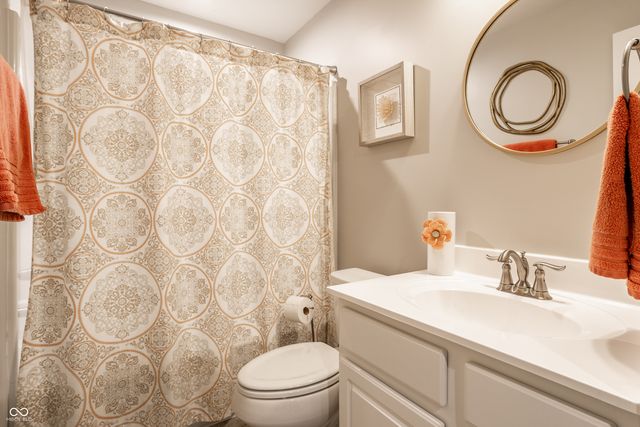 4418 Eagleridge Lane, Zionsville, IN 46077