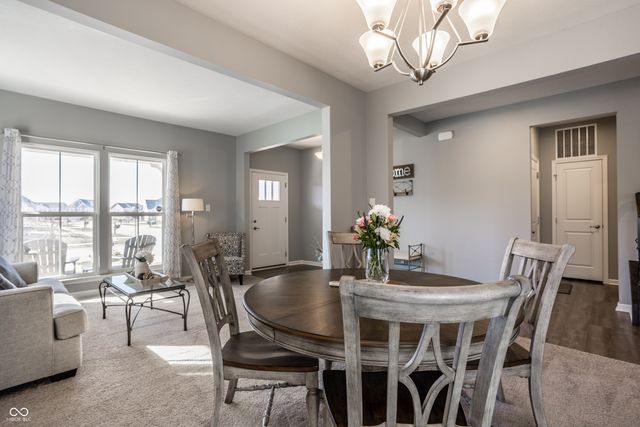 4418 Eagleridge Lane, Zionsville, IN 46077