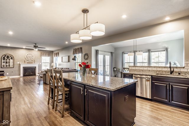 4418 Eagleridge Lane, Zionsville, IN 46077