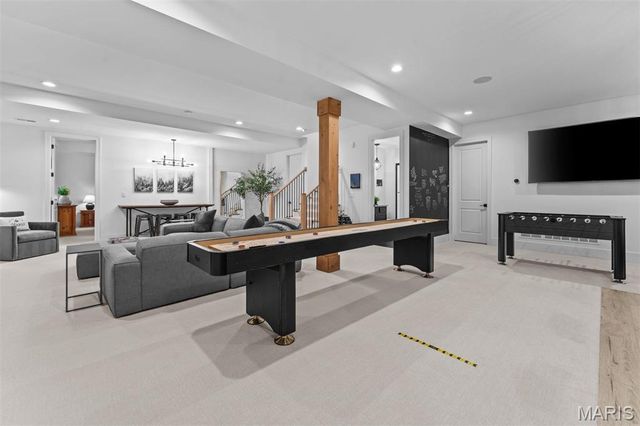 16929 Lake Meadow, Chesterfield, MO 63005