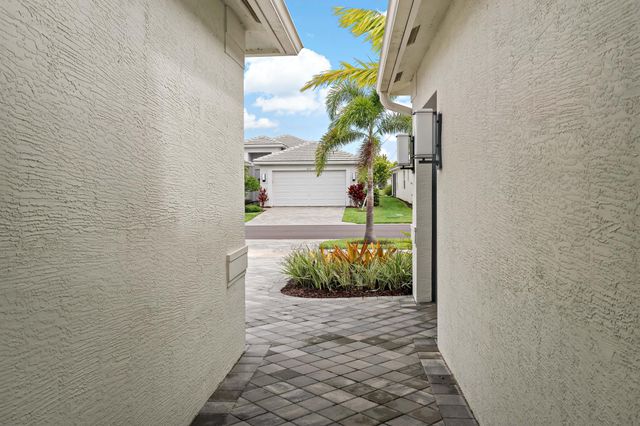 13160 SW Seaport Avenue, Port St Lucie, FL 34987