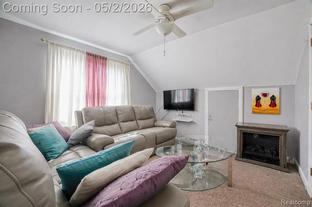 18714 Santa Barbara Drive, Detroit, MI 48221