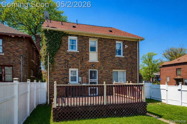 18714 Santa Barbara Drive, Detroit, MI 48221
