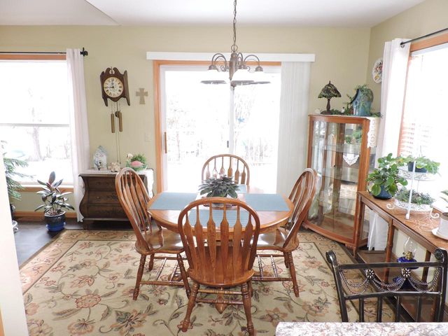 1112 Landau LANE, Baraboo, WI 53913