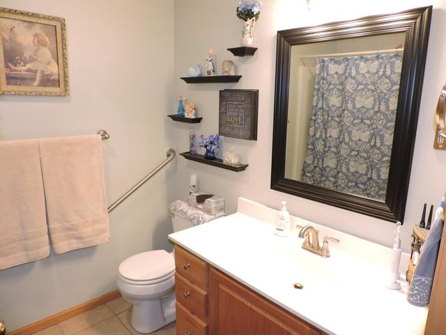 1112 Landau LANE, Baraboo, WI 53913