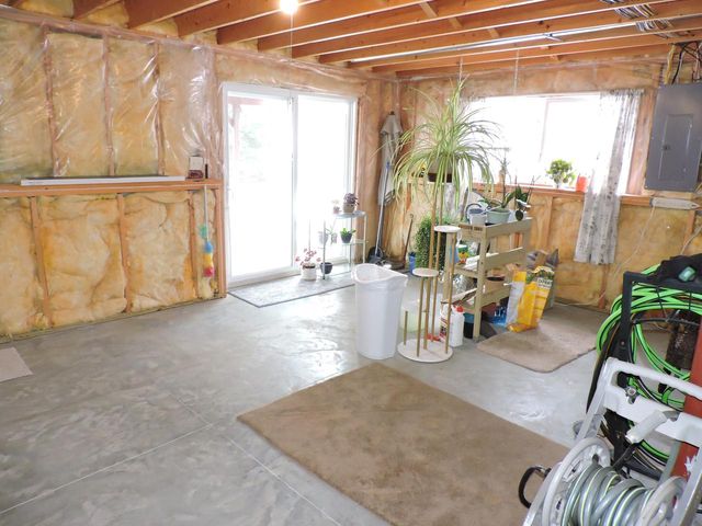 1112 Landau LANE, Baraboo, WI 53913