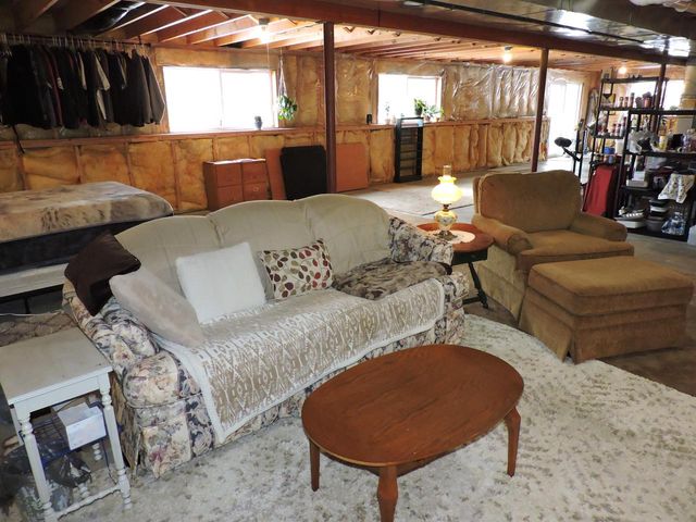 1112 Landau LANE, Baraboo, WI 53913