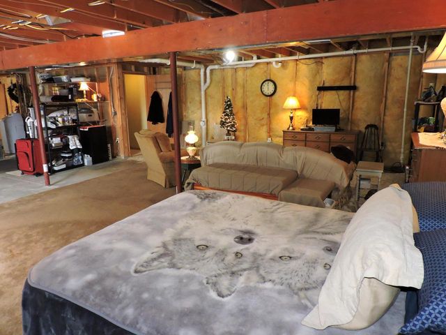 1112 Landau LANE, Baraboo, WI 53913