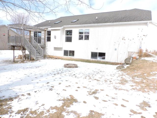 1112 Landau LANE, Baraboo, WI 53913