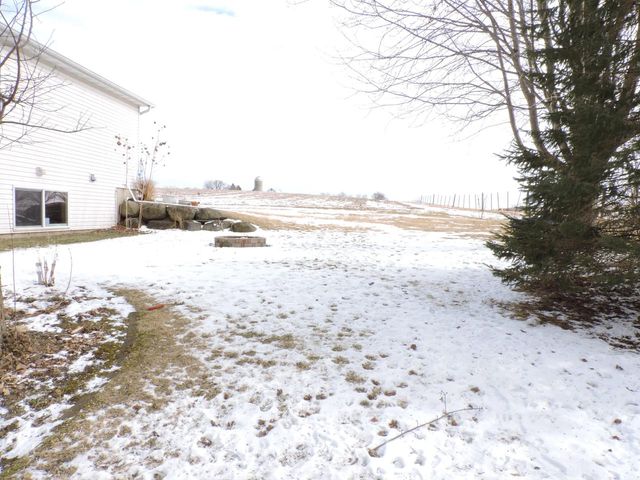 1112 Landau LANE, Baraboo, WI 53913