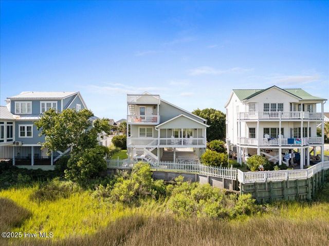 505 N Shore Drive E, Sunset Beach, NC 28468