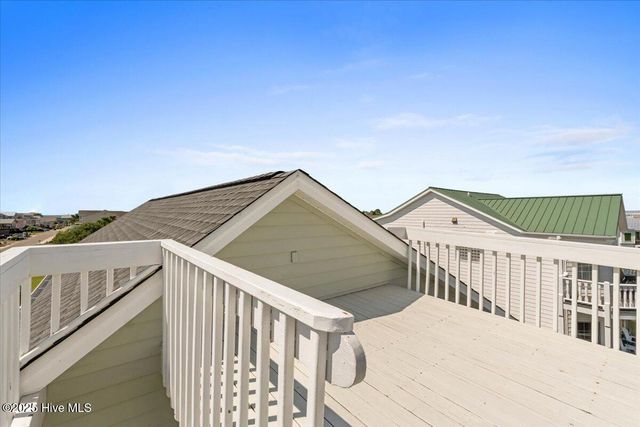 505 N Shore Drive E, Sunset Beach, NC 28468