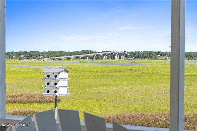 505 N Shore Drive E, Sunset Beach, NC 28468