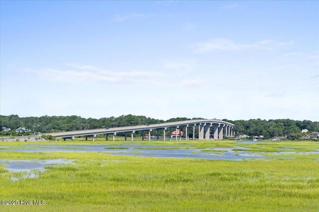 505 N Shore Drive E, Sunset Beach, NC 28468